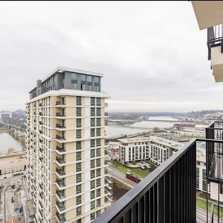 Waterfront Metropolitan Apartment